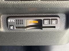 【ＥＴＣ】高速道路の料金所をストレスなく通過！話題のスポットやサービスエリアに多い「スマートIntercooler」利用時は必須のアイテムです。当店でセットアップを実施、ご納車当日からすぐにご利用いただけます！ 7