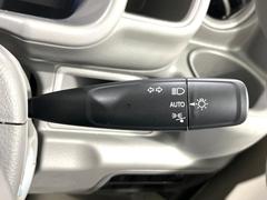 �ڥ����ȥ饤�ȡۼ�������뤵�˱����Ƽ�ư�ǥإåɥ饤�Ȥ��������������Ǥ��뵡ǽ�Ǥ����饤�Ȥ��դ�˺�졦�ä�˺��ʤɤ�̵���ʤꡢ��������ͼ�������Ԥ�¿����ȥ�ͥ��̲���������Ǥ��͢� 6