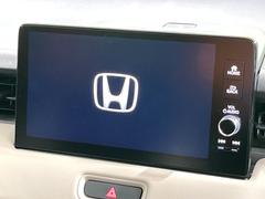 【９インチ　ホンダコネクトディスプレイ】視認性の高い大画面ディスプレイでナビの使用や、お持ちのスマートフォンと連携したｂｌｕｅｔｏｏｔｈでの音楽再生が可能です♪ 3