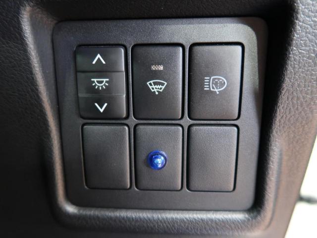 TX Lパッケージ 禁煙車 SDナビ 7人 ムーンルーフ ブラックレザーシート 社外ナビ バックカメラ LEDヘッドライト Bluetooth 前席シートヒーター フルセグTV オートライト(10枚目)