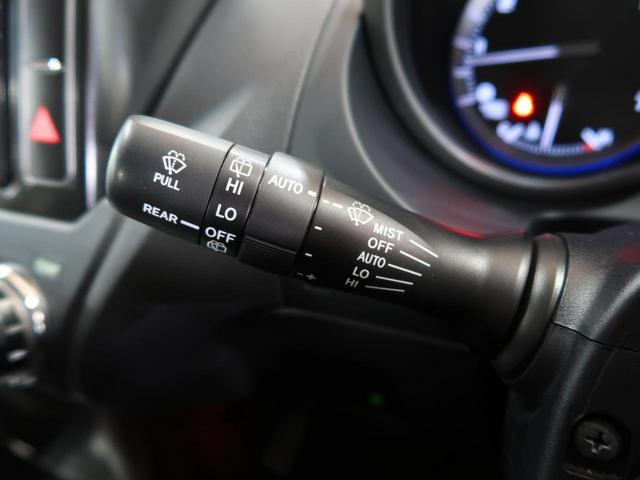 TX Lパッケージ 禁煙車 SDナビ 7人 ムーンルーフ ブラックレザーシート 社外ナビ バックカメラ LEDヘッドライト Bluetooth 前席シートヒーター フルセグTV オートライト(24枚目)