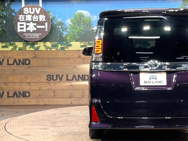 ZS 煌 純正10型ナビ フリップダウンモニター 両側電動スライドドア 禁煙車 Bluetooth再生 フルセグ オートマチックハイビーム LEDヘッドライト ETC2.0 ドライブレコーダー バックカメラ(44枚目)