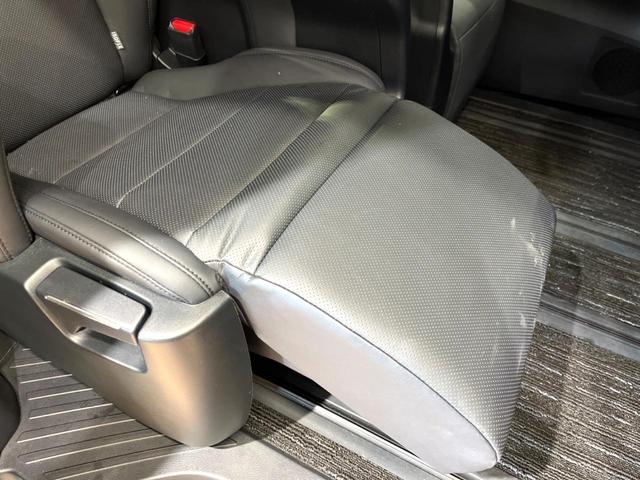 2.5S Cパッケージ 純正ナビキット付9型ディスプレイオーディオ 純正12型フリップダウンモニター バックカメラ DVDプレーヤー 前席シートベンチレーション 両側電動スライドドア パワーバックドア ステアリングヒーター(40枚目)