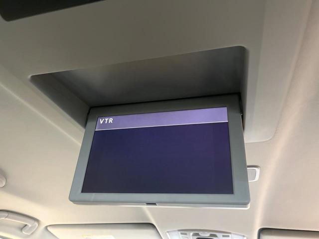 240S Cパッケージ メーカーオプション8型ナビ 9型後席モニター オプション本革シート シートヒーター バックカメラ 純正プレミアムサウンドシステム 両側電動スライドドア パワーバックドア Bluetoothオーディオ(4枚目)