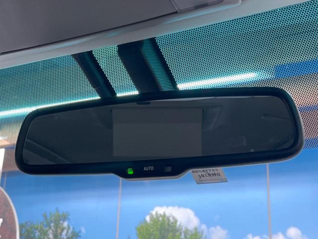 240S Cパッケージ メーカーオプション8型ナビ 9型後席モニター オプション本革シート シートヒーター バックカメラ 純正プレミアムサウンドシステム 両側電動スライドドア パワーバックドア Bluetoothオーディオ(50枚目)