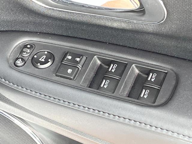 ハイブリッドZ 純正ナビ フルセグTV バックカメラ クルーズコントロール シートヒーター ハーフレザーシート ETC ドラレコ LEDヘッドライト 純正17インチAW(32枚目)