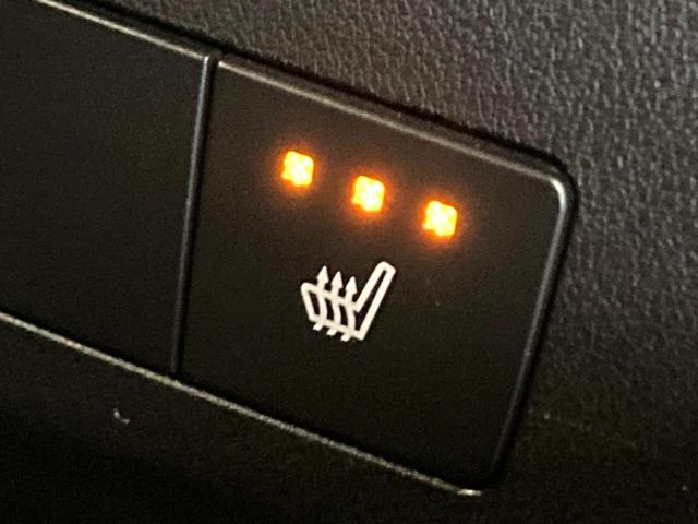 ＲＸ ＲＸ４５０ｈ　バージョンＬ　サンルーフ　純正１２．３型ナビ　全周囲カメラ　衝突被害軽減システム　レーダークルーズ　禁煙車　電動リアゲート　レザーシート　全席シートヒーター　前席シートエアコン　パワーシート　コーナーセンサー（38枚目）