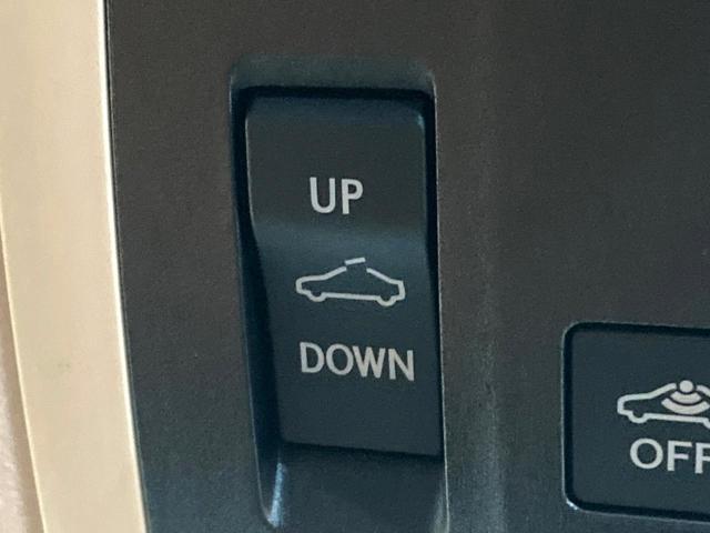 ＲＸ ＲＸ４５０ｈ　バージョンＬ　サンルーフ　純正１２．３型ナビ　全周囲カメラ　衝突被害軽減システム　レーダークルーズ　禁煙車　電動リアゲート　レザーシート　全席シートヒーター　前席シートエアコン　パワーシート　コーナーセンサー（49枚目）