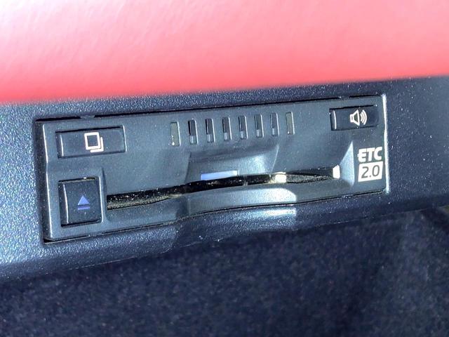 NX NX300 スパイス&シック サンルーフ 純正10型ナビ サイドカメラ バックカメラ 衝突被害軽減システム 100V電源 レーダークルーズ 禁煙車 電動リアゲート レザーシート 前席シートエアコン コーナーセンサー スマートキー(7枚目)