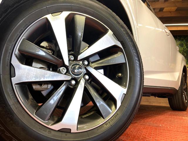 NX NX300 スパイス&シック サンルーフ 純正10型ナビ サイドカメラ バックカメラ 衝突被害軽減システム 100V電源 レーダークルーズ 禁煙車 電動リアゲート レザーシート 前席シートエアコン コーナーセンサー スマートキー(13枚目)