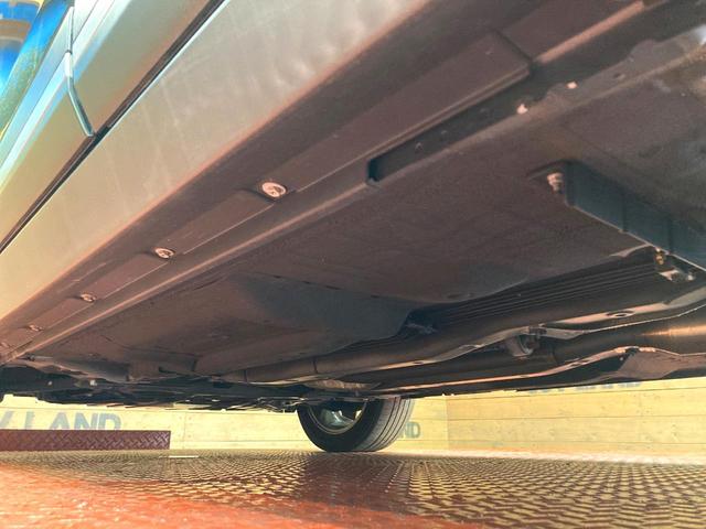キックス Ｘ　ツートーンインテリアエディション　全周囲カメラ　衝突被害軽減システム　禁煙車　コーナーセンサー　スマートキー　ＬＥＤヘッド　ビルトインＥＴＣ　クルコン　オートハイビーム　オートライト　デュアルエアコン　純正１７インチアルミ（30枚目）