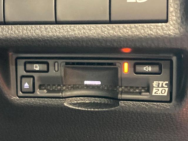 ＲＡＶ４ アドベンチャー　オフロードパッケージＩＩ　登録済未使用車　バックカメラ　セーフティセンス　レーダークルーズ　純正１０．５型ナビ　合皮シート　前席シートエアコン　パワーシート　コーナーセンサー　ＬＥＤヘッド　ルーフレール　ＥＴＣ２．０（7枚目）