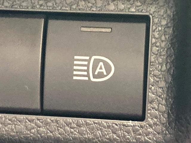 ＲＡＶ４ アドベンチャー　オフロードパッケージＩＩ　登録済未使用車　バックカメラ　セーフティセンス　レーダークルーズ　純正１０．５型ナビ　合皮シート　前席シートエアコン　パワーシート　コーナーセンサー　ＬＥＤヘッド　ルーフレール　ＥＴＣ２．０（28枚目）