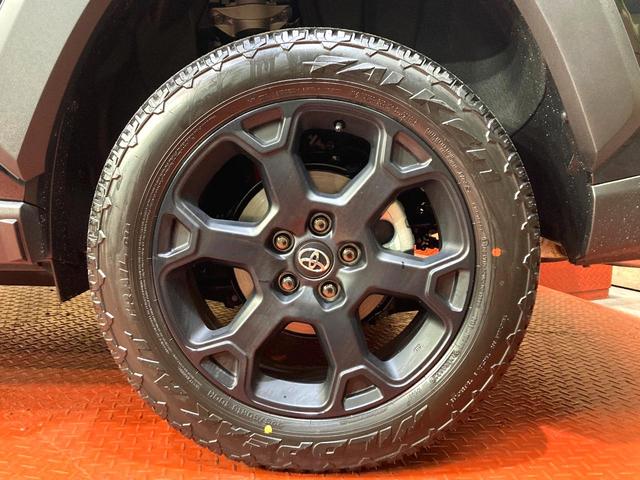 ＲＡＶ４ アドベンチャー　オフロードパッケージＩＩ　登録済未使用車　バックカメラ　セーフティセンス　レーダークルーズ　純正１０．５型ナビ　合皮シート　前席シートエアコン　パワーシート　コーナーセンサー　ＬＥＤヘッド　ルーフレール　ＥＴＣ２．０（36枚目）