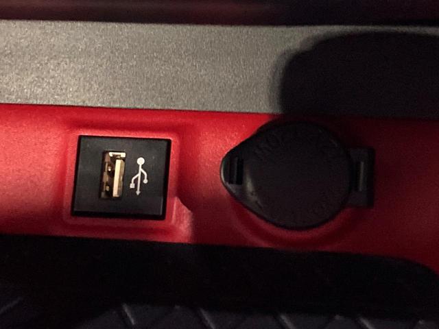 ＲＡＶ４ アドベンチャー　オフロードパッケージＩＩ　登録済未使用車　バックカメラ　セーフティセンス　レーダークルーズ　純正１０．５型ナビ　合皮シート　前席シートエアコン　パワーシート　コーナーセンサー　ＬＥＤヘッド　ルーフレール　ＥＴＣ２．０（50枚目）