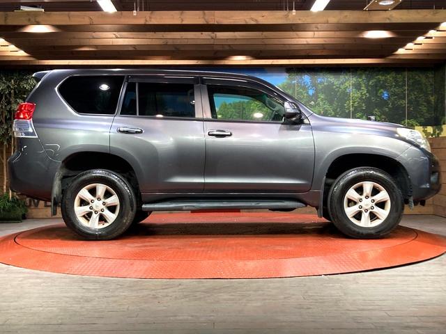 ランドクルーザープラド ＴＸ　７人乗り　ＳＤナビ　禁煙車　スマートキー　ビルドインＥＴＣ　電動格納ミラー　フルセグＴＶ　ＣＤ／ＤＶＤ再生　デュアルオートエアコン　横滑り防止装置（24枚目）