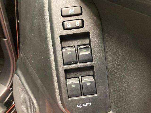 ランドクルーザープラド ＴＸ　ディーゼル　サンルーフ　ルーフレール　禁煙車　ＳＤナビ　バックカメラ　クルーズコントロール　ビルドインＥＴＣ　ＬＥＤヘッドライト　オートライト　スマートキー　ウッドコンビハンドル　純正１７インチアルミ（35枚目）