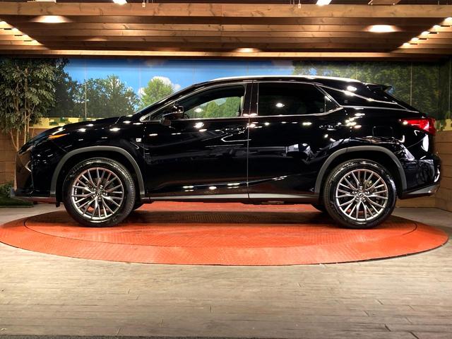 ＲＸ ＲＸ２００ｔ　Ｆスポーツ　大型サンルーフ　１２．３インチワイドナビ　パノラミックビューモニター　レーダークルーズコントロール　パワーバックドア　三眼ＬＥＤヘッドライト　純正２０インチアルミホイール　フルセグＴＶ　ＥＴＣ２．０（32枚目）