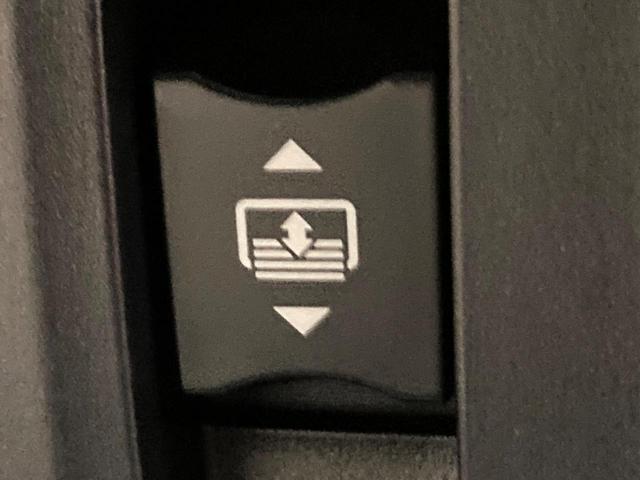 ＲＸ ＲＸ２００ｔ　Ｆスポーツ　大型サンルーフ　１２．３インチワイドナビ　パノラミックビューモニター　レーダークルーズコントロール　パワーバックドア　三眼ＬＥＤヘッドライト　純正２０インチアルミホイール　フルセグＴＶ　ＥＴＣ２．０（46枚目）