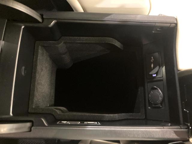 ＲＸ ＲＸ２００ｔ　Ｆスポーツ　大型サンルーフ　１２．３インチワイドナビ　パノラミックビューモニター　レーダークルーズコントロール　パワーバックドア　三眼ＬＥＤヘッドライト　純正２０インチアルミホイール　フルセグＴＶ　ＥＴＣ２．０（58枚目）