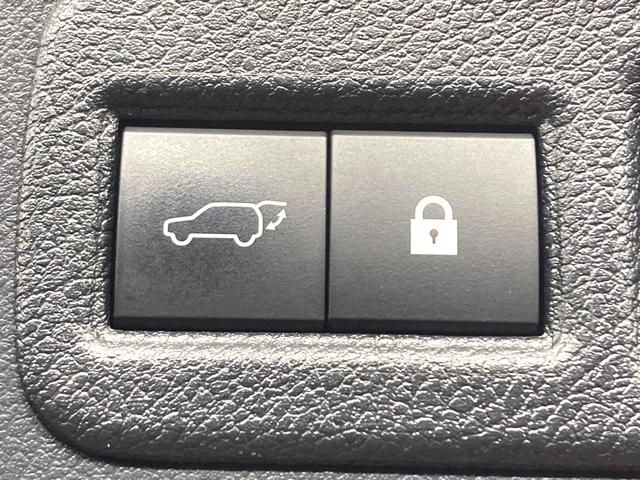 ＮＸ ＮＸ３００ｈ　Ｉパッケージ　バックカメラ　衝突被害軽減システム　レーダークルーズ　禁煙車　電動リアゲート　レザーシート　ドラレコ　コーナーセンサー　スマートキー　ＬＥＤヘッド　ＥＴＣ２．０　オートハイビーム　車線逸脱警報（6枚目）