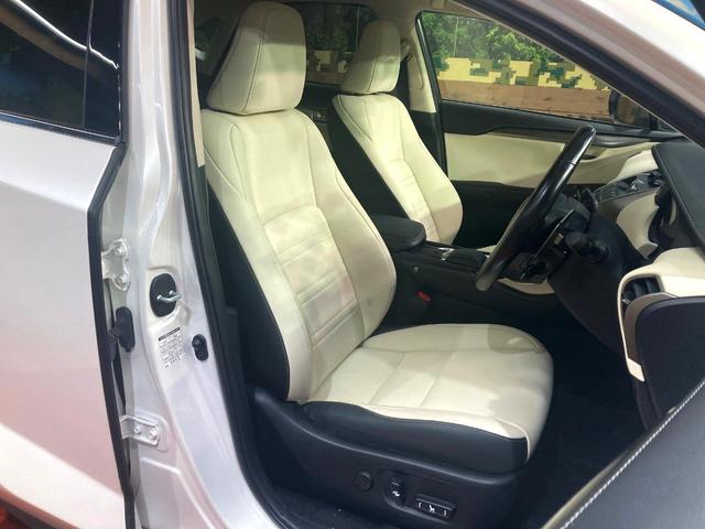 ＮＸ ＮＸ３００ｈ　Ｉパッケージ　バックカメラ　衝突被害軽減システム　レーダークルーズ　禁煙車　電動リアゲート　レザーシート　ドラレコ　コーナーセンサー　スマートキー　ＬＥＤヘッド　ＥＴＣ２．０　オートハイビーム　車線逸脱警報（8枚目）