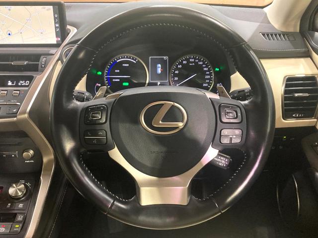 ＮＸ ＮＸ３００ｈ　Ｉパッケージ　バックカメラ　衝突被害軽減システム　レーダークルーズ　禁煙車　電動リアゲート　レザーシート　ドラレコ　コーナーセンサー　スマートキー　ＬＥＤヘッド　ＥＴＣ２．０　オートハイビーム　車線逸脱警報（11枚目）