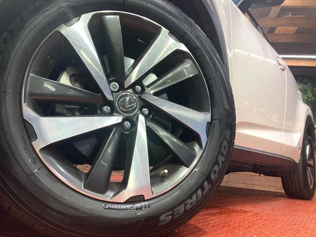 ＮＸ ＮＸ３００ｈ　Ｉパッケージ　バックカメラ　衝突被害軽減システム　レーダークルーズ　禁煙車　電動リアゲート　レザーシート　ドラレコ　コーナーセンサー　スマートキー　ＬＥＤヘッド　ＥＴＣ２．０　オートハイビーム　車線逸脱警報（13枚目）