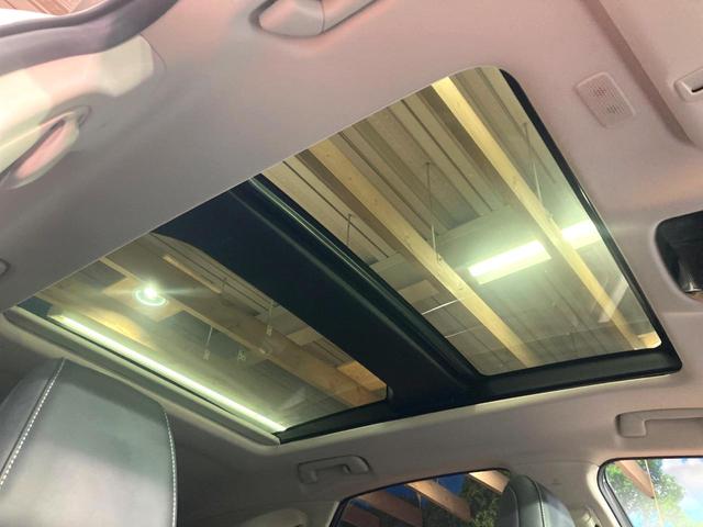 NX NX250 バージョンL サンルーフ 純正SDナビ 全周囲カメラ 衝突被害軽減システム レーダークルーズ 禁煙車 電動リアゲート レザーシート 全席シートヒーター 前席シートエアコン ドラレコ コーナーセンサー スマートキー(3枚目)