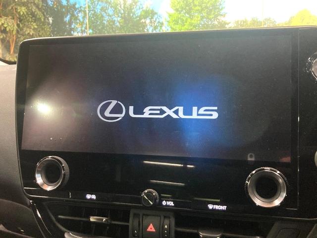 NX NX250 バージョンL サンルーフ 純正SDナビ 全周囲カメラ 衝突被害軽減システム レーダークルーズ 禁煙車 電動リアゲート レザーシート 全席シートヒーター 前席シートエアコン ドラレコ コーナーセンサー スマートキー(4枚目)