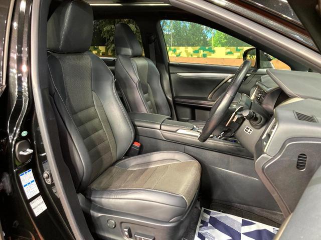 ＲＸ ＲＸ４５０ｈ　Ｆスポーツ　パノラマルーフ　マークレビンソン　ＴＲＤフルエアロ　パノラミックビューモニター　３眼ＬＥＤヘッドライト　プリクラッシュセーフティシステム　クリアランスソナー　純正２０インチアルミホイール　ＨＵＤ（9枚目）