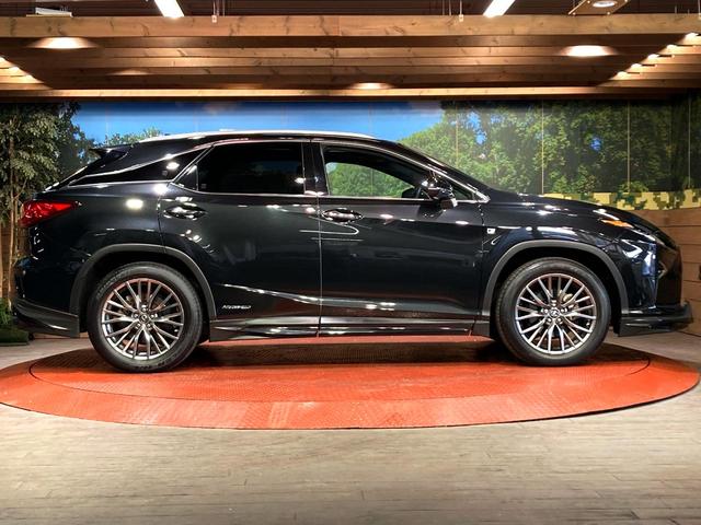 ＲＸ ＲＸ４５０ｈ　Ｆスポーツ　パノラマルーフ　マークレビンソン　ＴＲＤフルエアロ　パノラミックビューモニター　３眼ＬＥＤヘッドライト　プリクラッシュセーフティシステム　クリアランスソナー　純正２０インチアルミホイール　ＨＵＤ（26枚目）