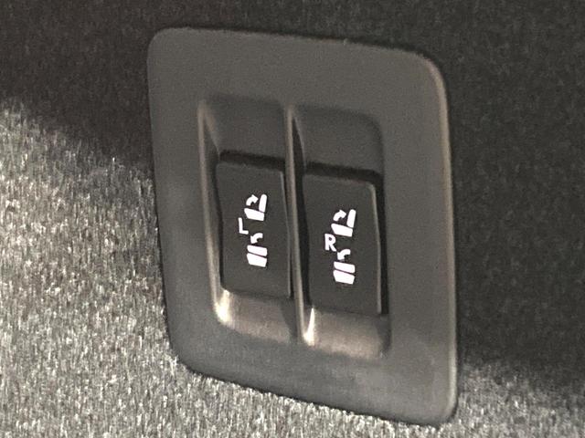 ＲＸ ＲＸ４５０ｈ　Ｆスポーツ　パノラマルーフ　マークレビンソン　ＴＲＤフルエアロ　パノラミックビューモニター　３眼ＬＥＤヘッドライト　プリクラッシュセーフティシステム　クリアランスソナー　純正２０インチアルミホイール　ＨＵＤ（33枚目）