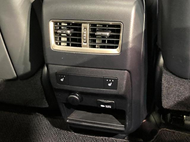 ＲＸ ＲＸ４５０ｈ　Ｆスポーツ　パノラマルーフ　マークレビンソン　ＴＲＤフルエアロ　パノラミックビューモニター　３眼ＬＥＤヘッドライト　プリクラッシュセーフティシステム　クリアランスソナー　純正２０インチアルミホイール　ＨＵＤ（37枚目）