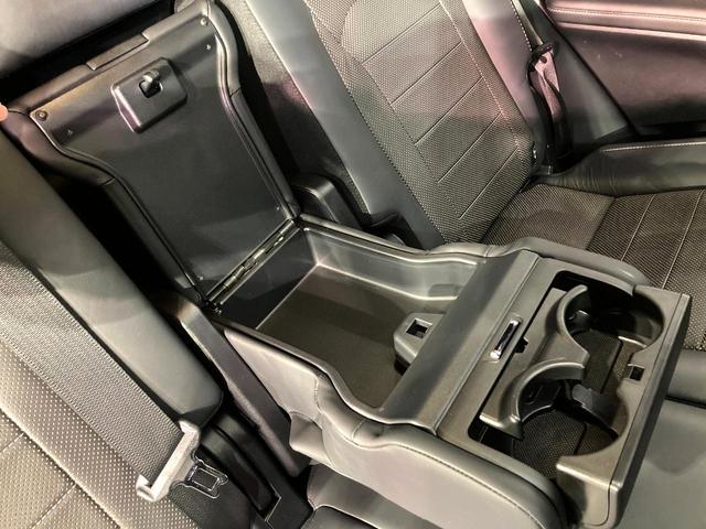 ＲＸ ＲＸ４５０ｈ　Ｆスポーツ　パノラマルーフ　マークレビンソン　ＴＲＤフルエアロ　パノラミックビューモニター　３眼ＬＥＤヘッドライト　プリクラッシュセーフティシステム　クリアランスソナー　純正２０インチアルミホイール　ＨＵＤ（39枚目）