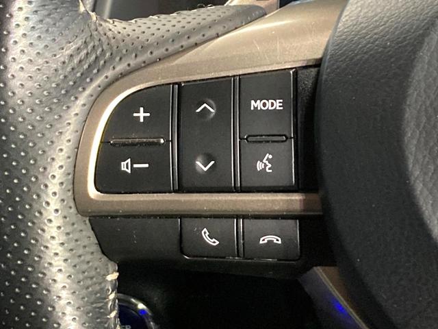 ＲＸ ＲＸ４５０ｈ　Ｆスポーツ　パノラマルーフ　マークレビンソン　ＴＲＤフルエアロ　パノラミックビューモニター　３眼ＬＥＤヘッドライト　プリクラッシュセーフティシステム　クリアランスソナー　純正２０インチアルミホイール　ＨＵＤ（49枚目）