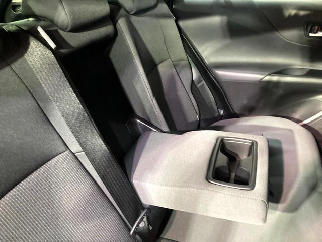 ハリアー Ｓ　純正ナビ機能付きディスプレイオーディオ　バックカメラ　レーダークルーズコントロール　ＥＴＣ　オートブレーキホールド　純正革巻きステアリング　ＬＥＤヘッドライト　純正１７インチアルミホイール（40枚目）