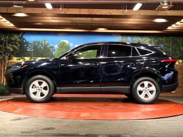 ハリアー Ｓ　純正ナビ機能付きディスプレイオーディオ　バックカメラ　レーダークルーズコントロール　ＥＴＣ　オートブレーキホールド　純正革巻きステアリング　ＬＥＤヘッドライト　純正１７インチアルミホイール（50枚目）