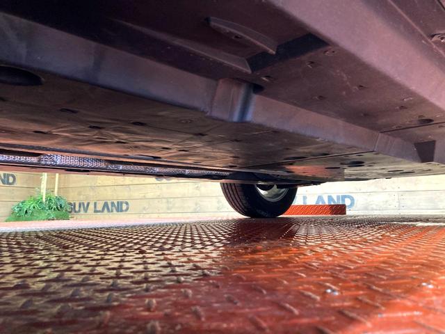 ハリアー Ｓ　純正ナビ機能付きディスプレイオーディオ　バックカメラ　レーダークルーズコントロール　ＥＴＣ　オートブレーキホールド　純正革巻きステアリング　ＬＥＤヘッドライト　純正１７インチアルミホイール（54枚目）