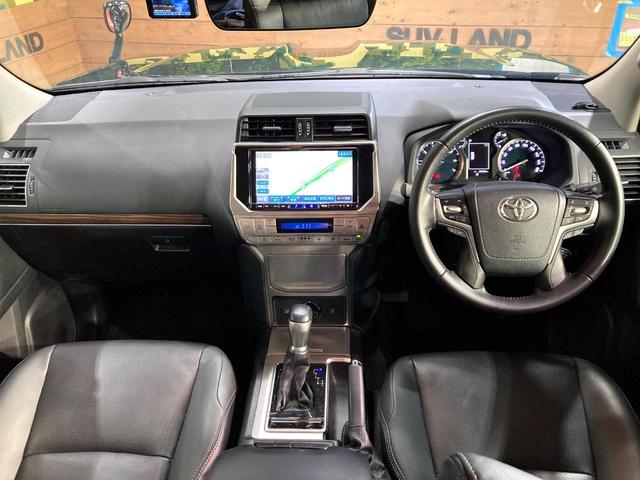 ランドクルーザープラド TX Lパッケージ マットブラックエディション 7人乗り サンルーフ BIG-X9インチナビ バックカメラ 衝突被害軽減システム レーダークルーズ 禁煙車 レザーシート 前席シートエアコン ドラレコ コーナーセンサー スマートキー LEDヘッド(2枚目)