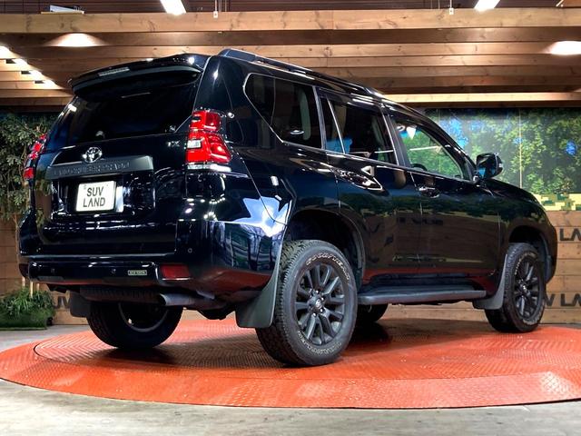 ランドクルーザープラド TX Lパッケージ マットブラックエディション 7人乗り サンルーフ BIG-X9インチナビ バックカメラ 衝突被害軽減システム レーダークルーズ 禁煙車 レザーシート 前席シートエアコン ドラレコ コーナーセンサー スマートキー LEDヘッド(17枚目)