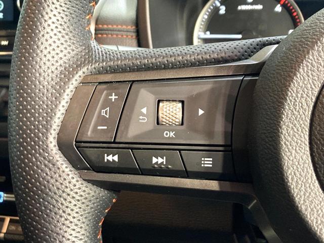 トライトン GSR 純正9インチナビ 全周囲カメラ レーダークルーズ 禁煙車 ETC レザーシート パワーシート シートヒーター コーナーセンサー スマートキー LEDヘッド ルーフレール ETC オートハイビーム(36枚目)