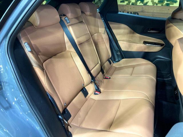 クラウンスポーツ Z サンルーフ 12.3インチ純正ディスプレイオーディオ 全周囲カメラ 衝突被害軽減システム レーダークルーズ 禁煙車 電動リアゲート レザーシート 前席シートベンチレーション ドラレコ コーナーセンサー(9枚目)