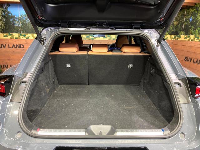 クラウンスポーツ Z サンルーフ 12.3インチ純正ディスプレイオーディオ 全周囲カメラ 衝突被害軽減システム レーダークルーズ 禁煙車 電動リアゲート レザーシート 前席シートベンチレーション ドラレコ コーナーセンサー(10枚目)