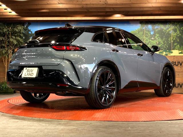 クラウンスポーツ Z サンルーフ 12.3インチ純正ディスプレイオーディオ 全周囲カメラ 衝突被害軽減システム レーダークルーズ 禁煙車 電動リアゲート レザーシート 前席シートベンチレーション ドラレコ コーナーセンサー(17枚目)