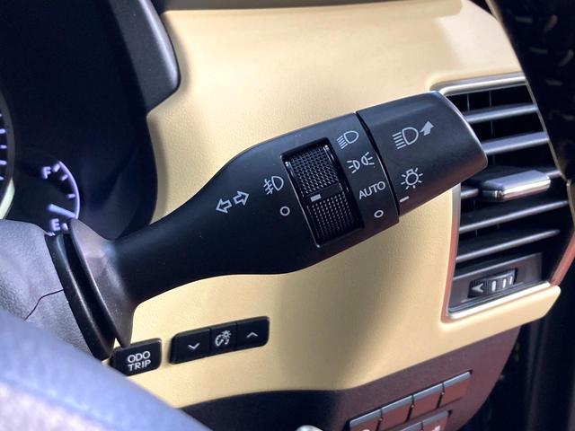 NX NX200t Iパッケージ 純正9インチナビ バックカメラ  レーダークルーズコントロール 禁煙車 ナビ連動ETC レザーシート 全席シートヒーター ドラレコ コーナーセンサー 3眼LEDヘッドライト シートメモリーキ機能(42枚目)