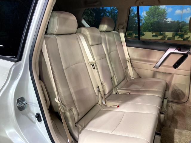 ランドクルーザープラド TX Lパッケージ マットブラックエディション サンルーフ 7人乗り 9型ディスプレイオーディオ パノラミックビューモニター レーダークルーズコントロール ETC Bluetooth再生 シートベンチレーション パワーシート LEDヘッドライト(9枚目)