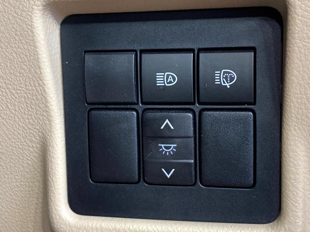 ランドクルーザープラド TX Lパッケージ マットブラックエディション サンルーフ 7人乗り 9型ディスプレイオーディオ パノラミックビューモニター レーダークルーズコントロール ETC Bluetooth再生 シートベンチレーション パワーシート LEDヘッドライト(25枚目)