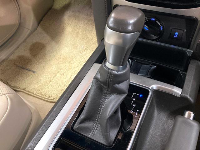 ランドクルーザープラド TX Lパッケージ マットブラックエディション サンルーフ 7人乗り 9型ディスプレイオーディオ パノラミックビューモニター レーダークルーズコントロール ETC Bluetooth再生 シートベンチレーション パワーシート LEDヘッドライト(38枚目)