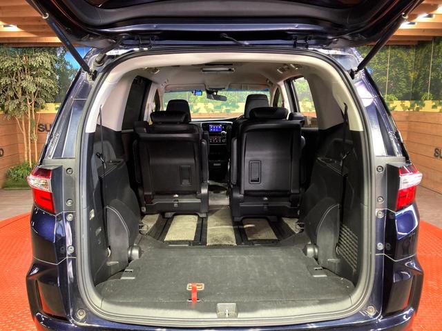 オデッセイ アブソルート・EX 純正ナビ 禁煙車 マルチビューカメラシステム 後席モニター クルーズコントロール リアオートエアコン スマートキー HIDヘッドライト ハーフレザーシート ビルドインETC(11枚目)